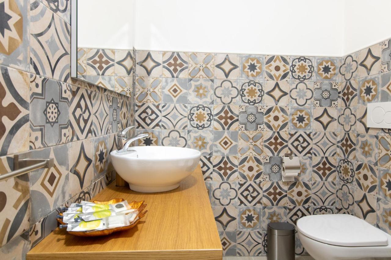 Hc Home Claudia Κάλιαρι Εξωτερικό φωτογραφία